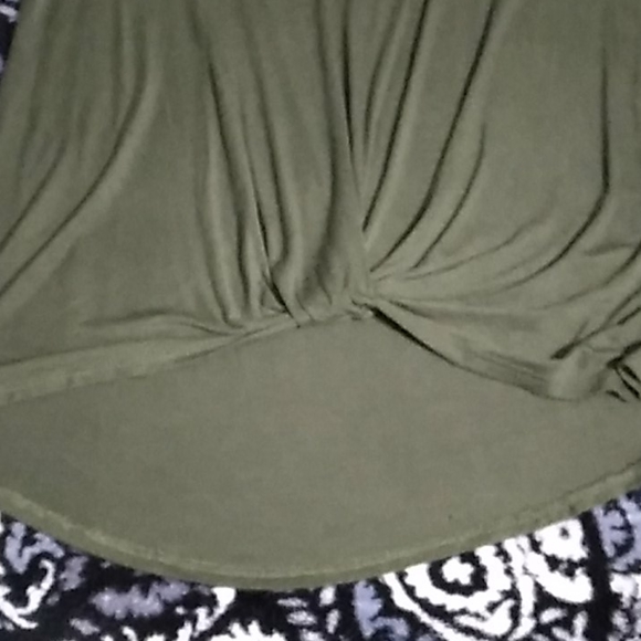 Green super soft top - Picture 3 of 5